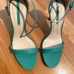 NWT ZARA heels